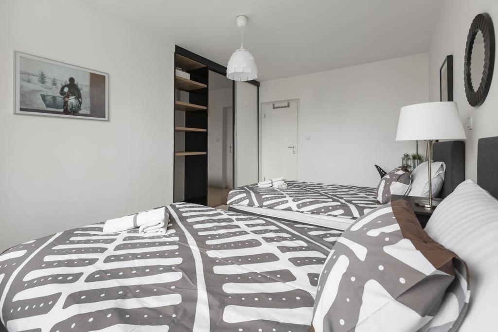 City Center 2Bedroom Apartment Загреб Екстер'єр фото