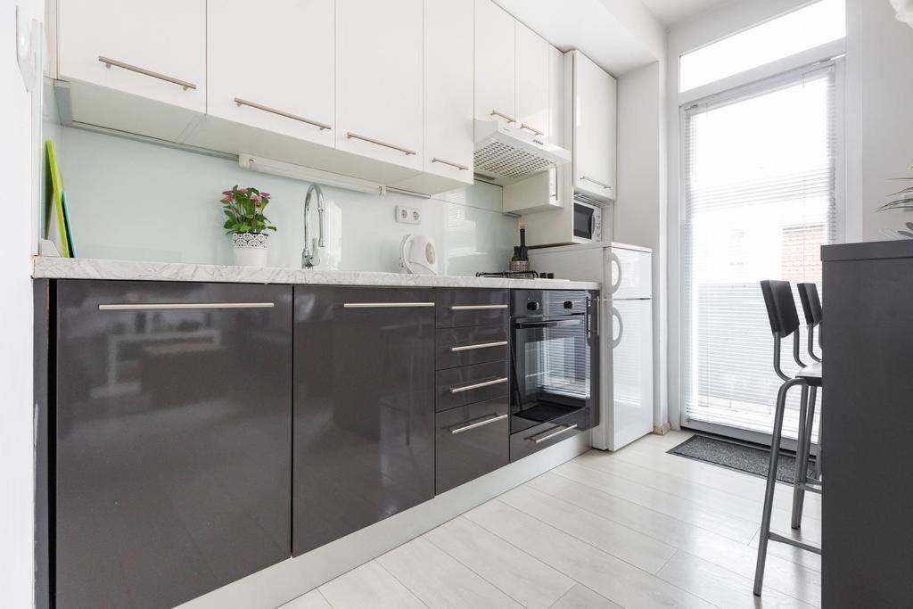 City Center 2Bedroom Apartment Загреб Екстер'єр фото