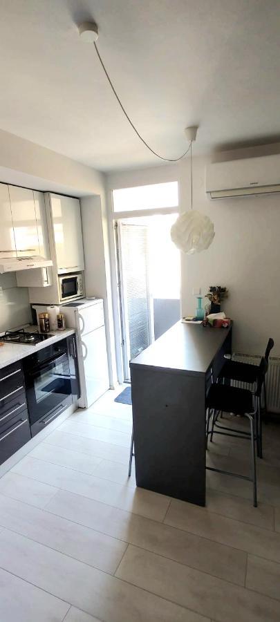 City Center 2Bedroom Apartment Загреб Екстер'єр фото